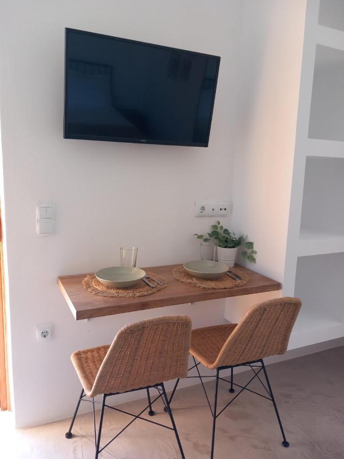 Peristerionas Estate Apartment การิสโตส ภายนอก รูปภาพ